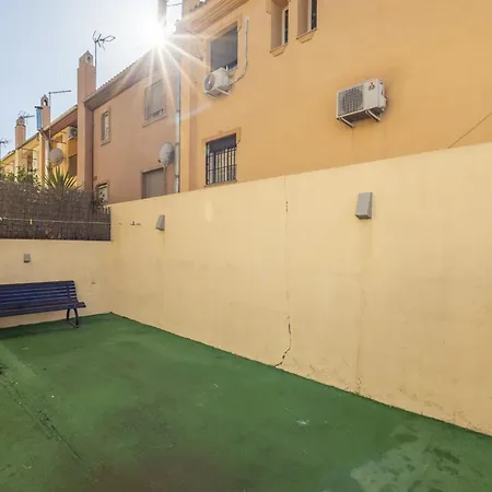 Con Piscina A 10 Minutos De Granada Ogijares
