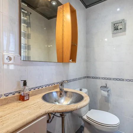 Holiday home Con Piscina A 10 Minutos De Granada Ogijares
